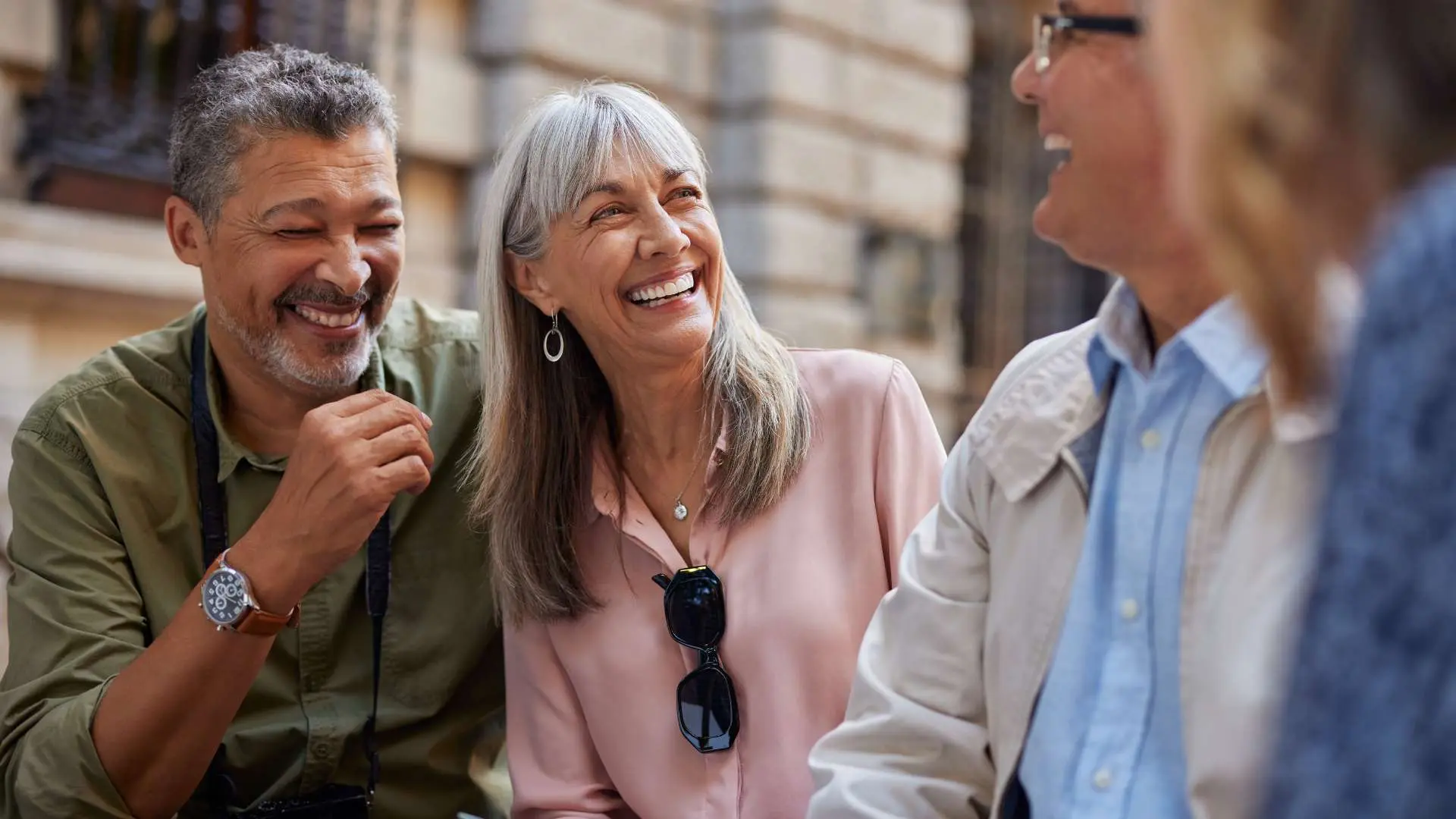 Personnes seniors heureuses